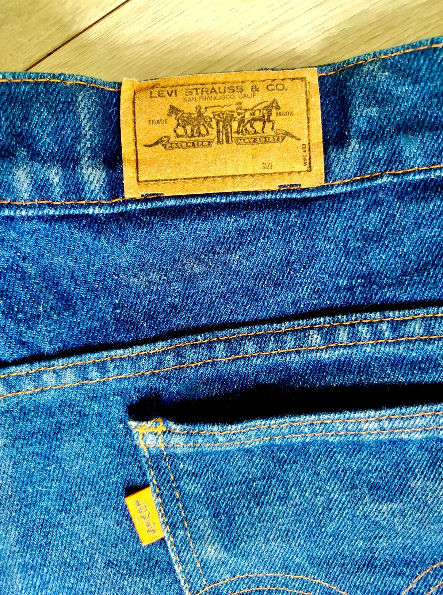 Short LEVI'S