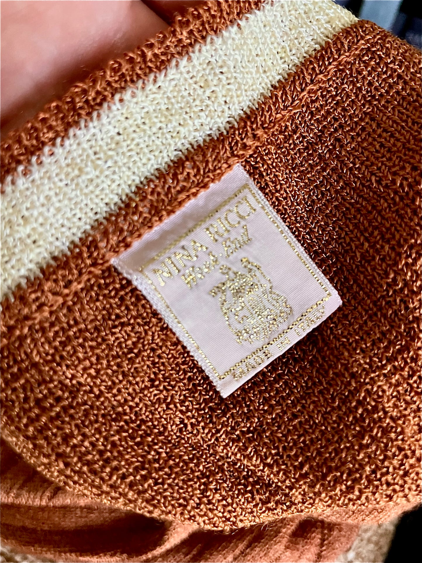 Top NINA RICCI