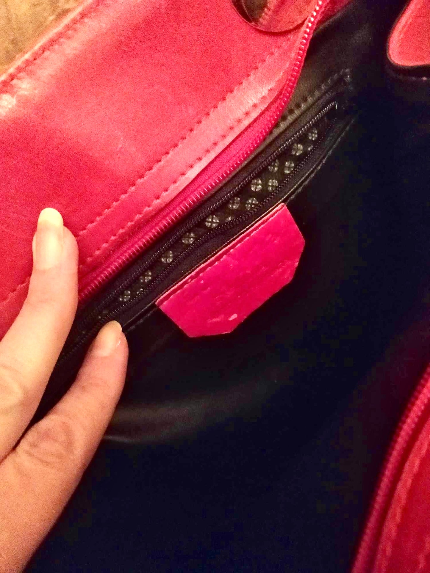 Sac chic rouge vermeil matelassé