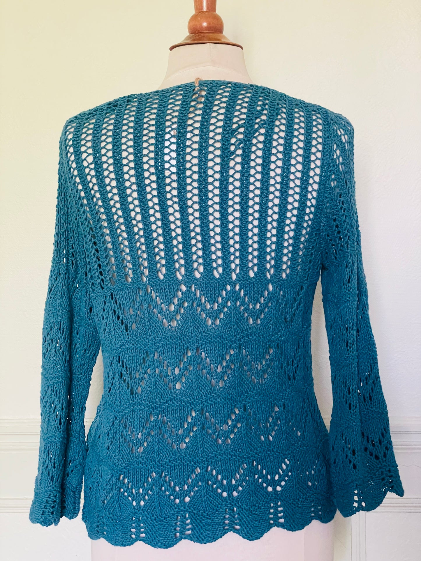 Gilet bleu en crochet 100% coton