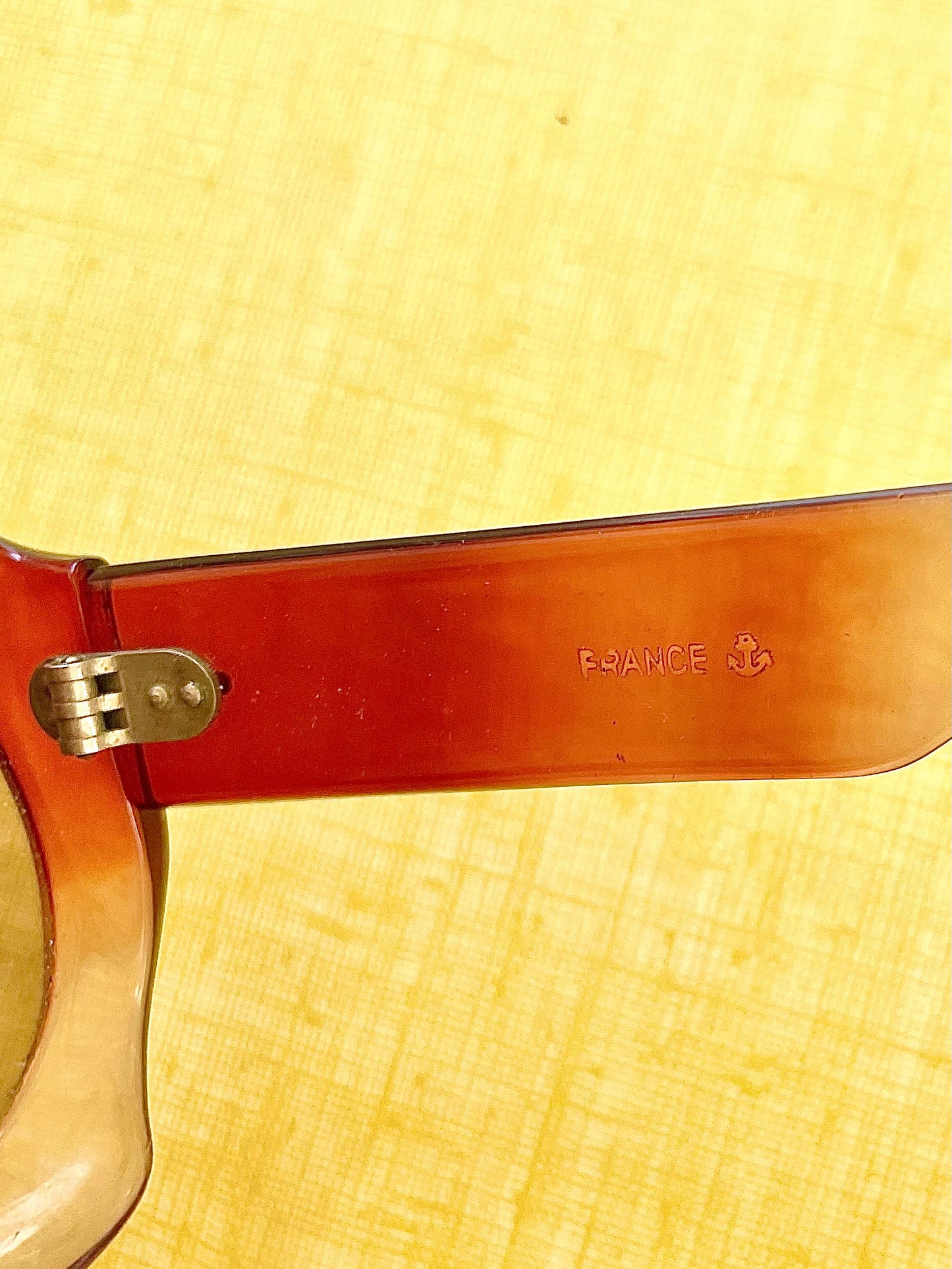 Lunettes de soleil vintages rondes
