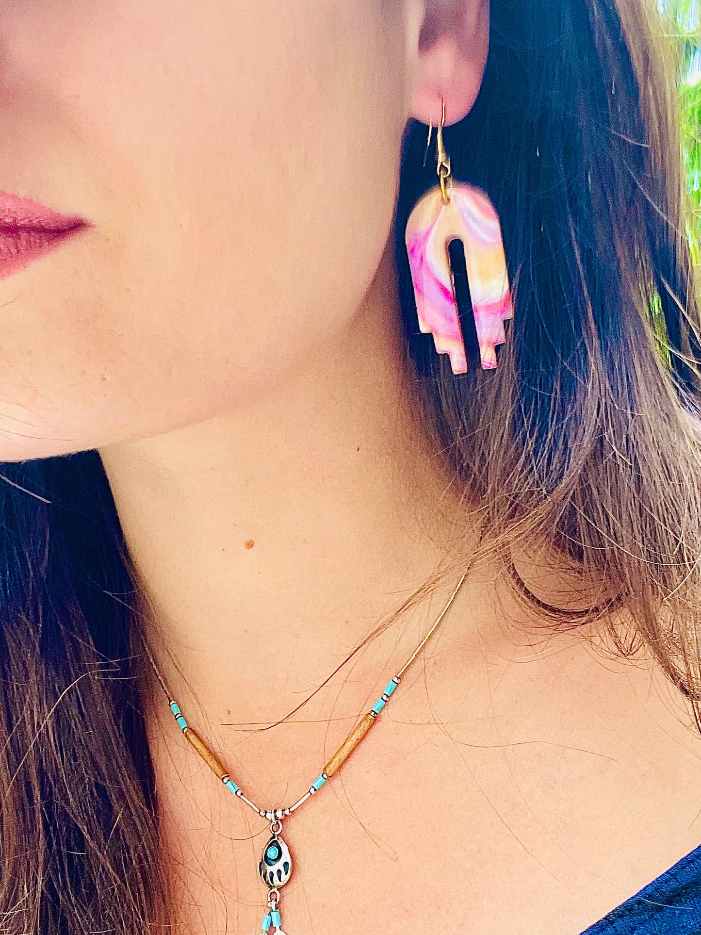 Boucles d'oreilles dégradé de roses, oranges, dorés et blancs