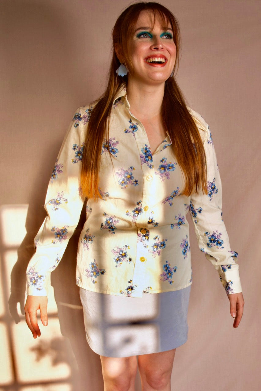 Chemise vintage à fleurs col pointu sixties