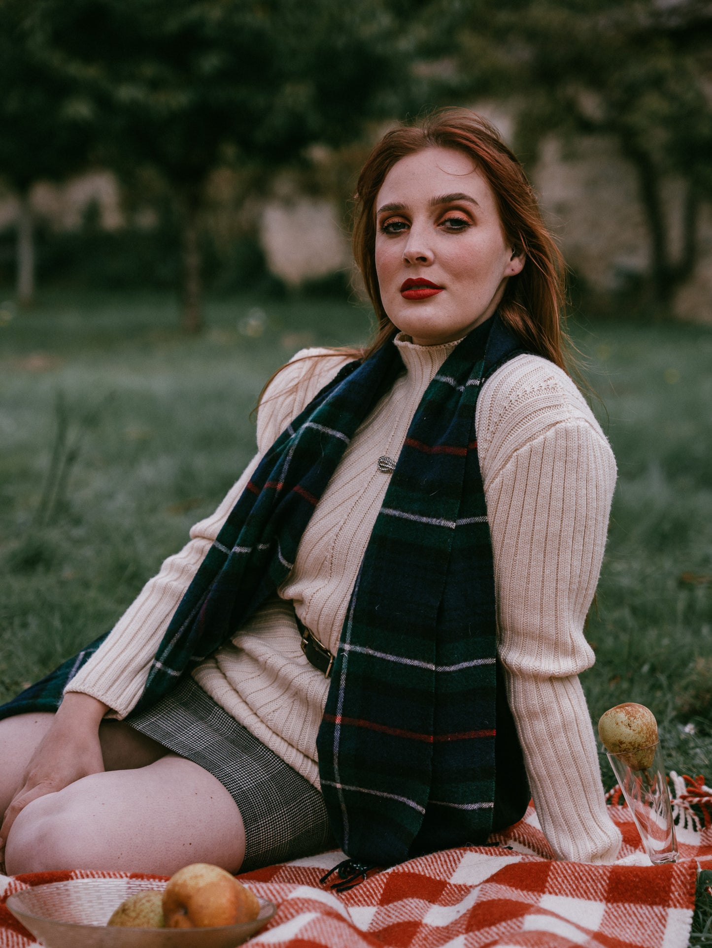 Pull col roulé écru