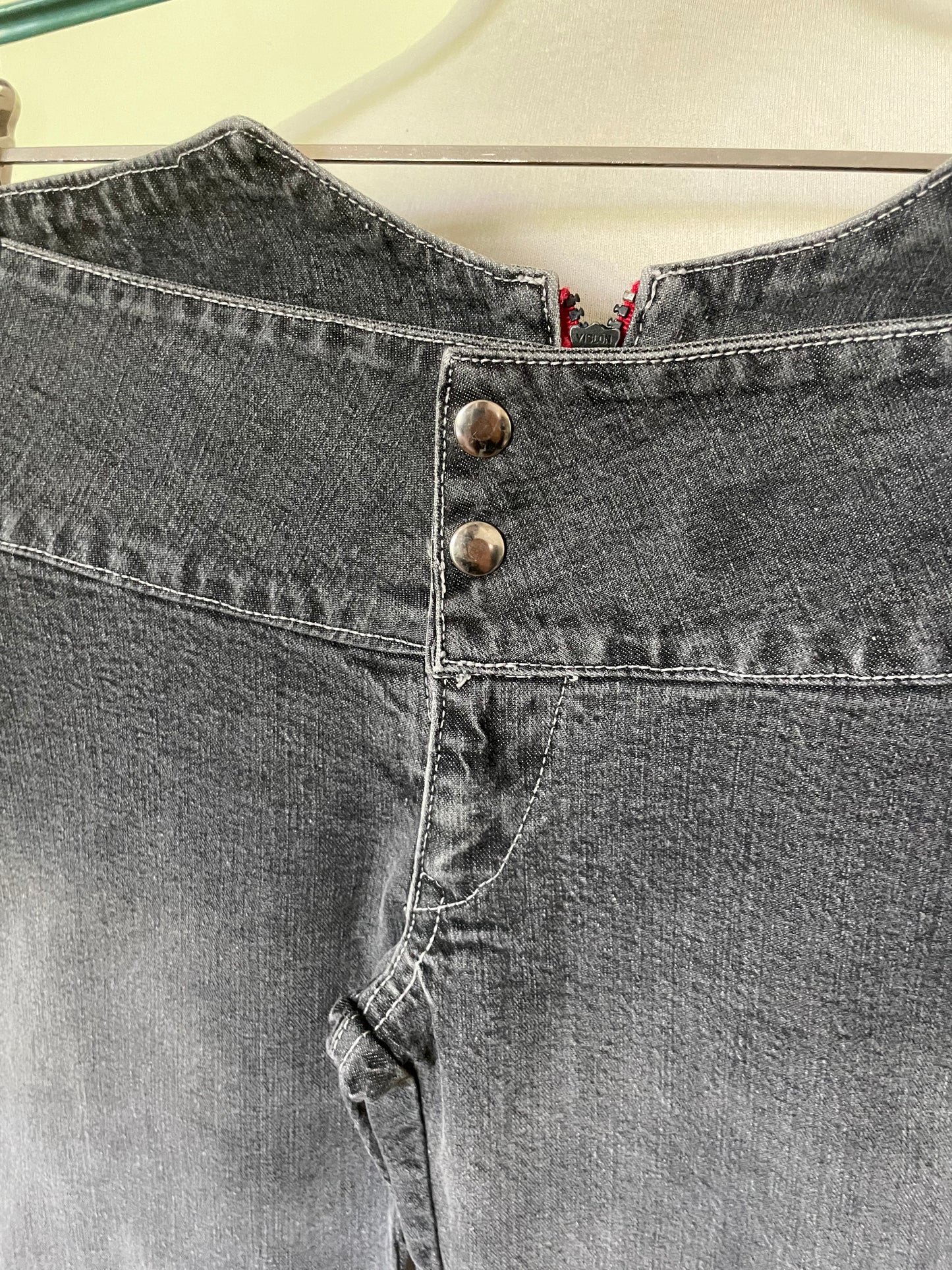 Jean taille basse gris jambes larges