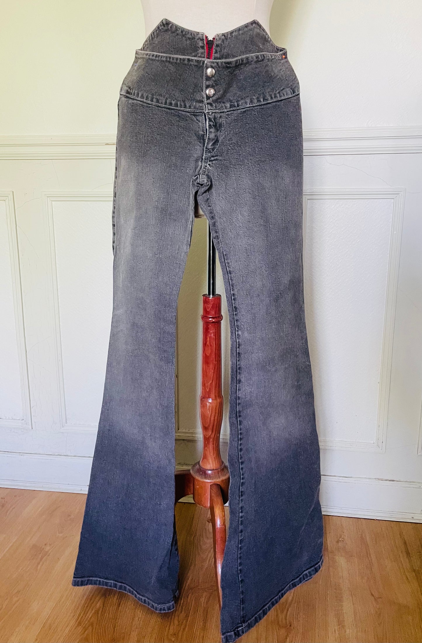 Jean taille basse gris jambes larges