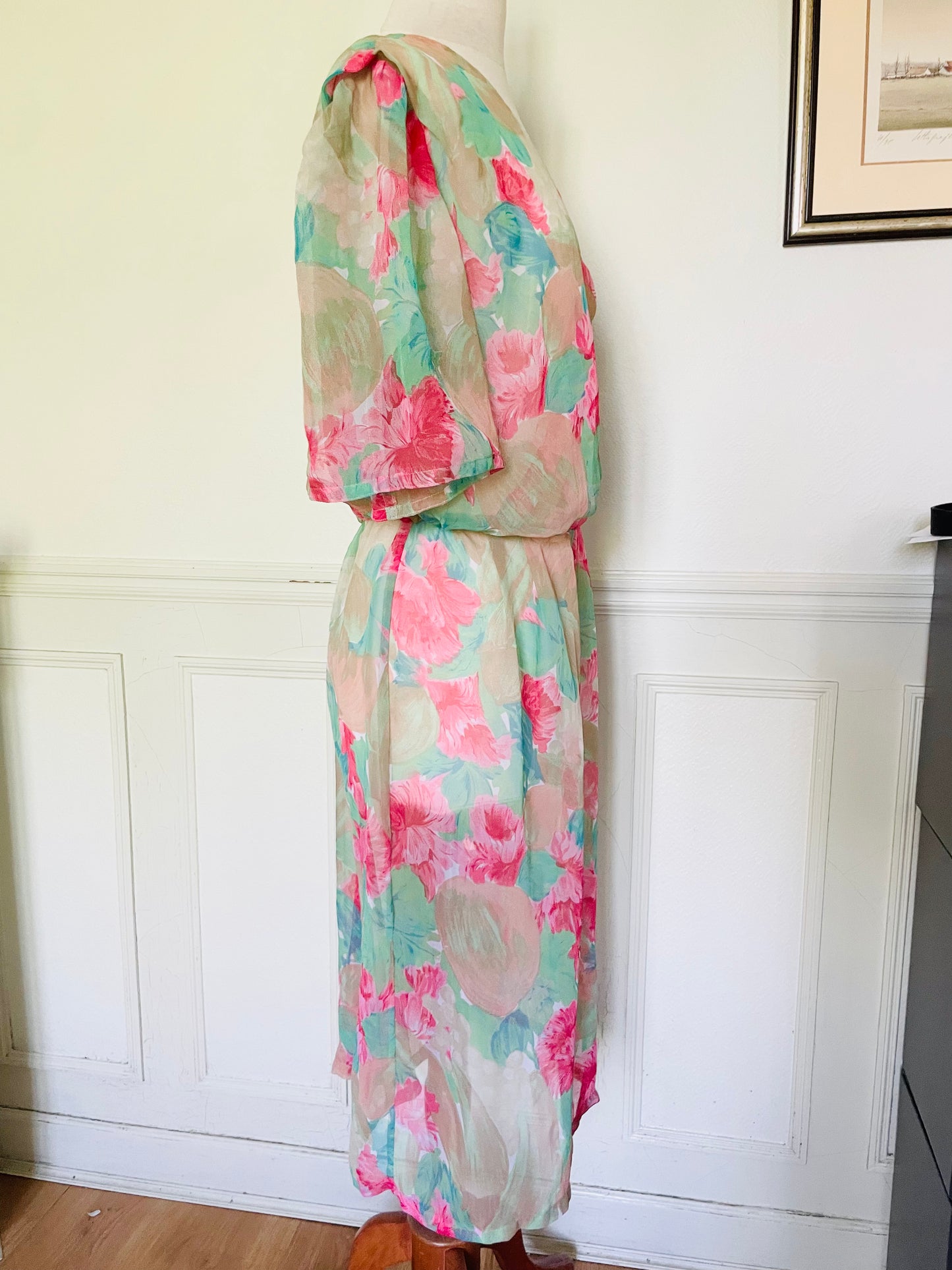 Robe vaporeuse fleurie vintage