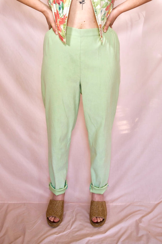 Pantalon vert clair cintré coupe droite