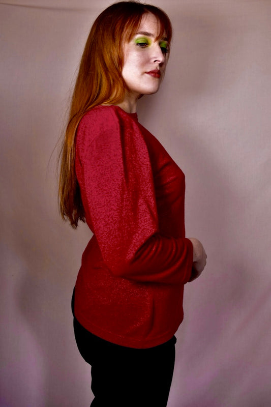 Pull rouge pailleté col bateau