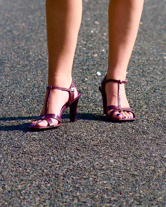 Sandales à talon violettes