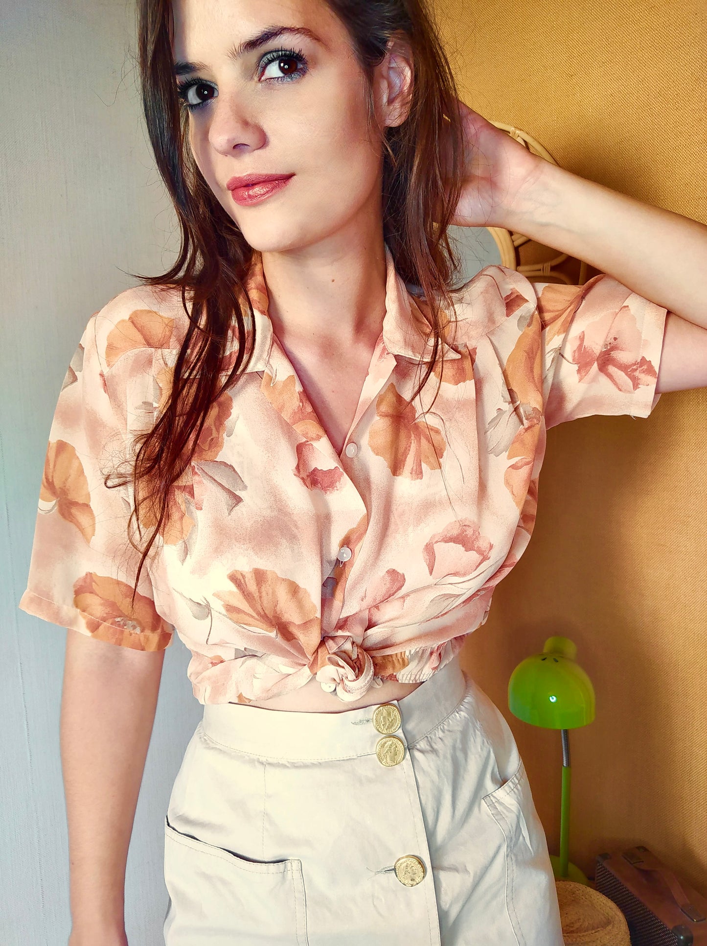 Chemise orange à fleurs