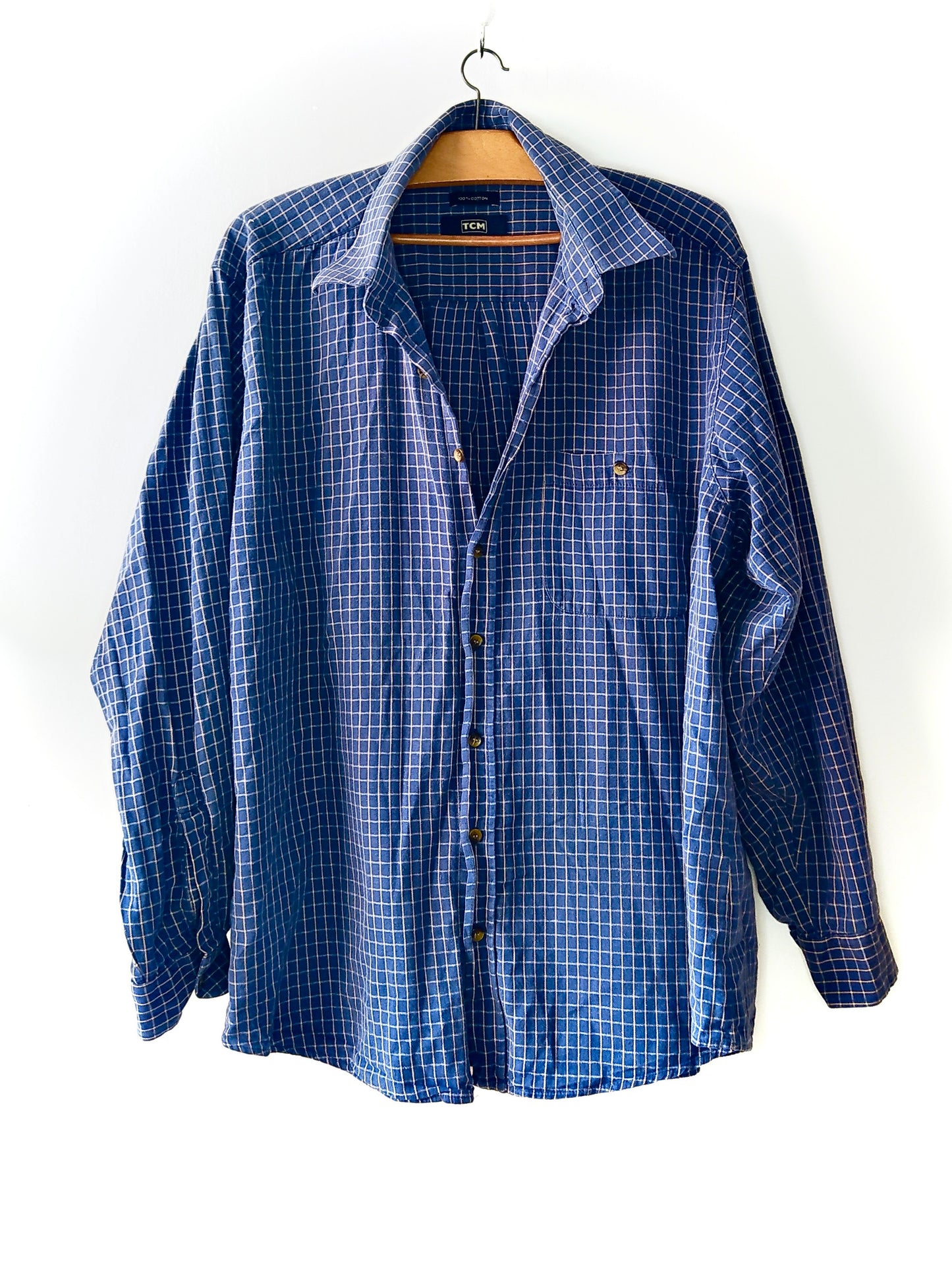 Chemise bleue à carreaux